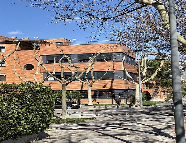 exterior nueva ofina de Pozuelo